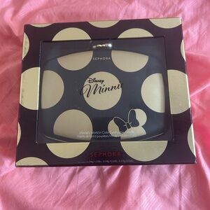 Sephora Disney Minnie Gold and Black Eyeshadow Palette